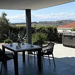 Mertik House * Omišalj