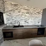 Mertik House Lejlighed
