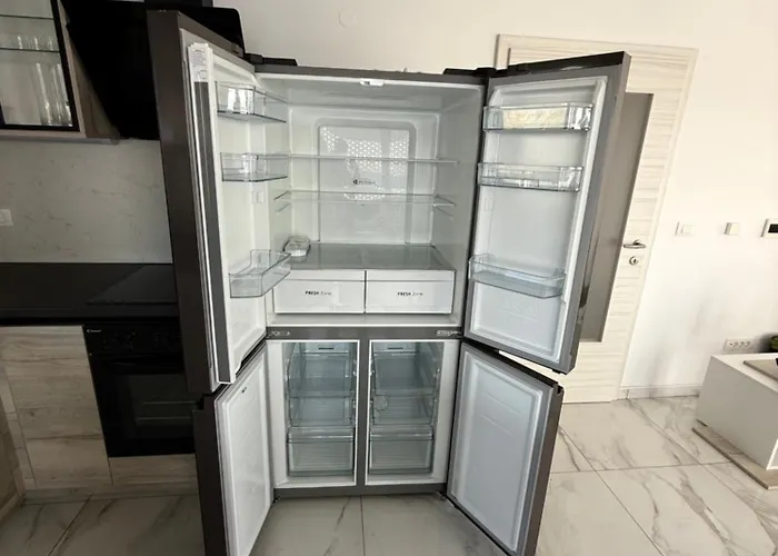 Apartament Mertik House *
