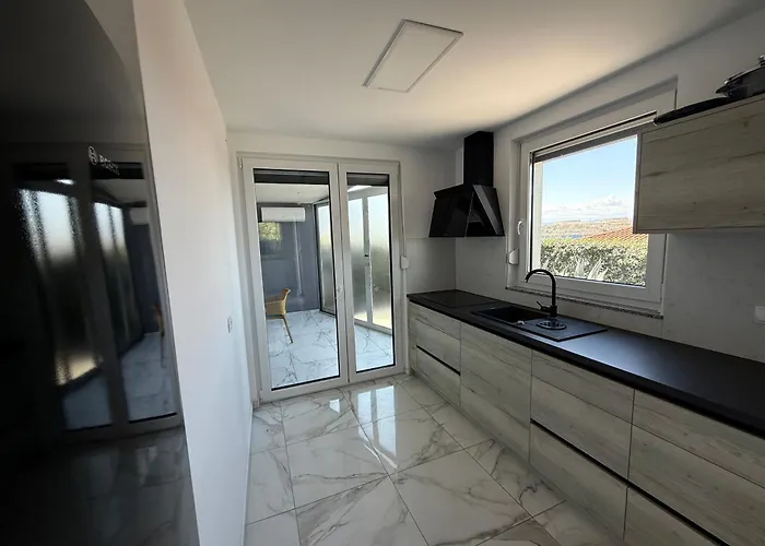 Mertik House Apartament Omišalj