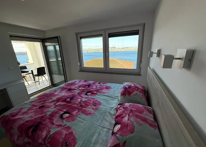 Apartament Mertik House Omišalj