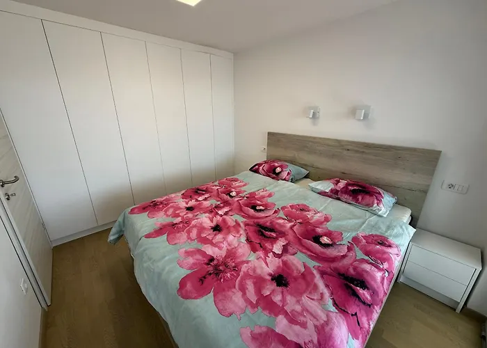 Mertik House
