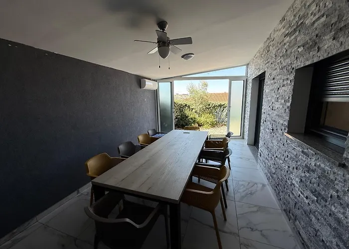Mertik House