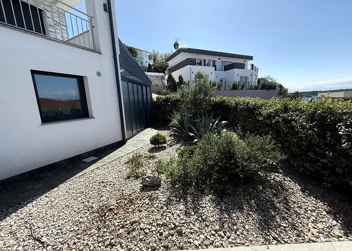 דירה Mertik House אומיסאליי