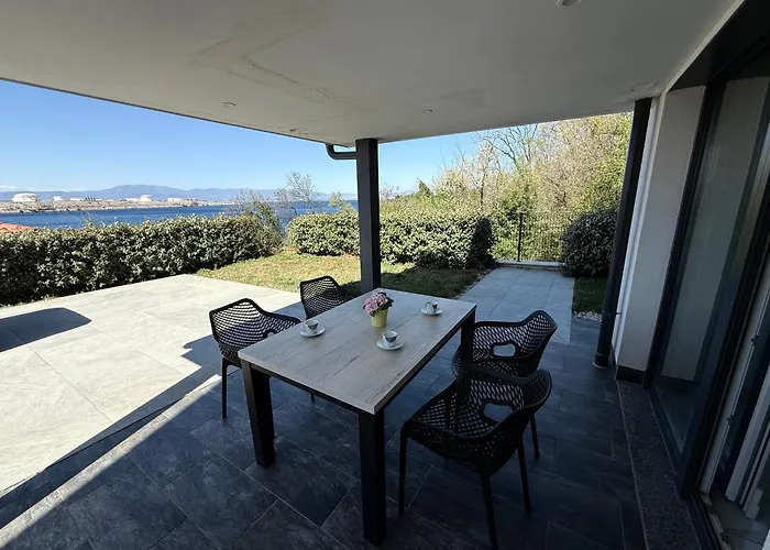 Mertik House Omišalj