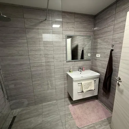 Mertik House Apartament