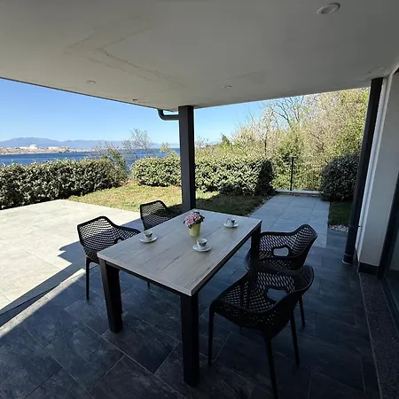 Mertik House Omišalj